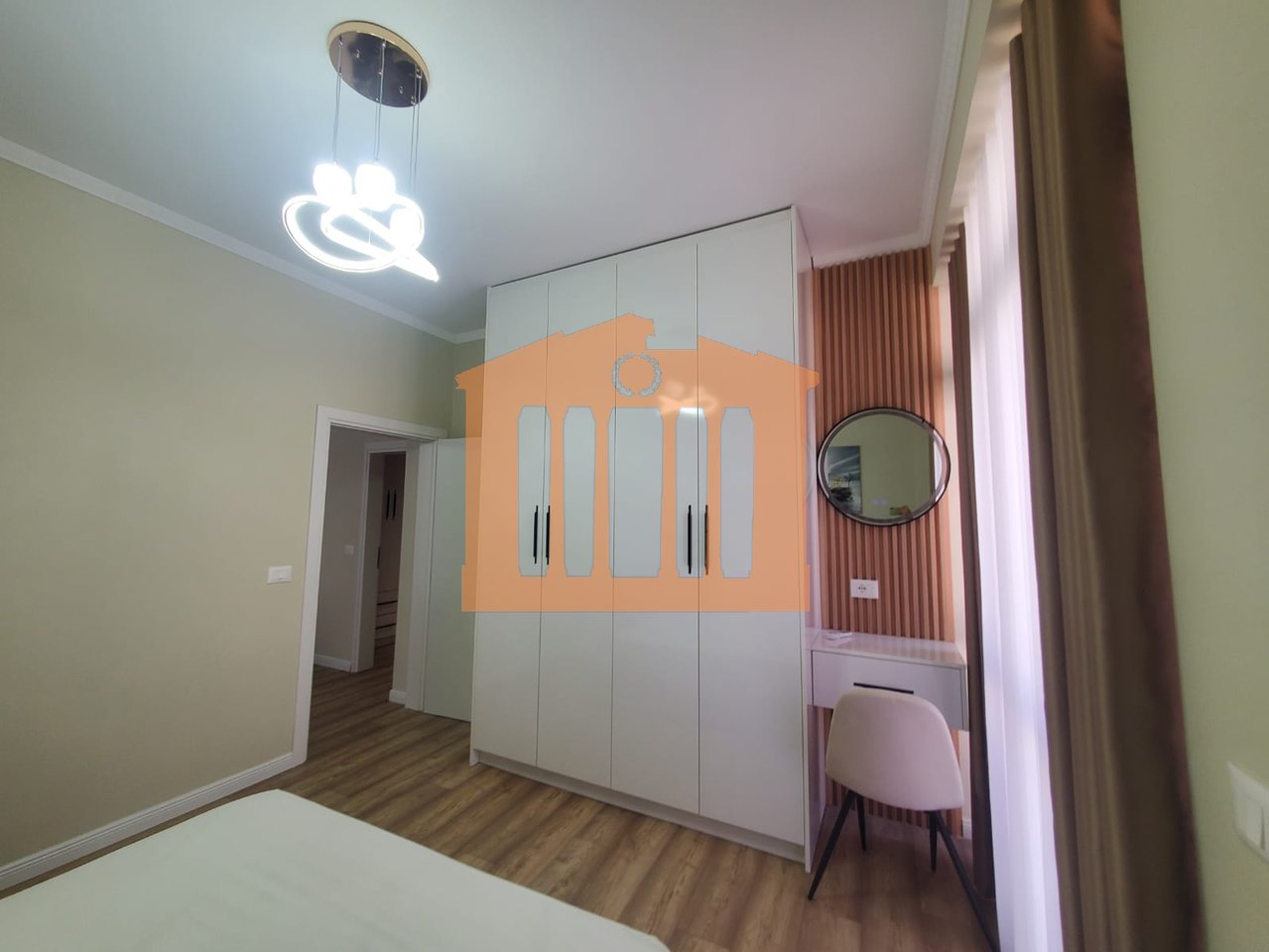 APARTAMENT 1+1 NE PLAZH DURRES, PER SHITJE !