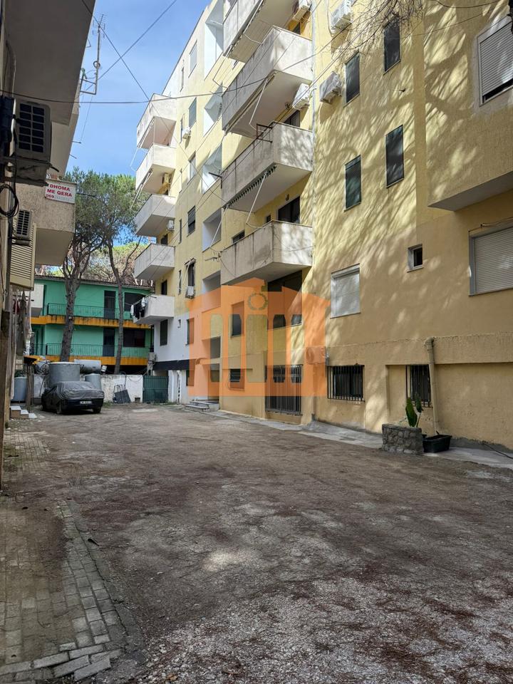 STUDIO APARTMENT IN ROBIT MOUNTAIN, FOR SALE!