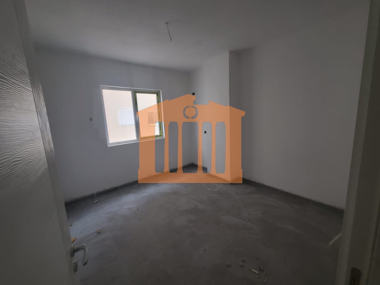 APPARTAMENTO 1+1 NE SPITALLE, DURAZZO IN VENDITA!