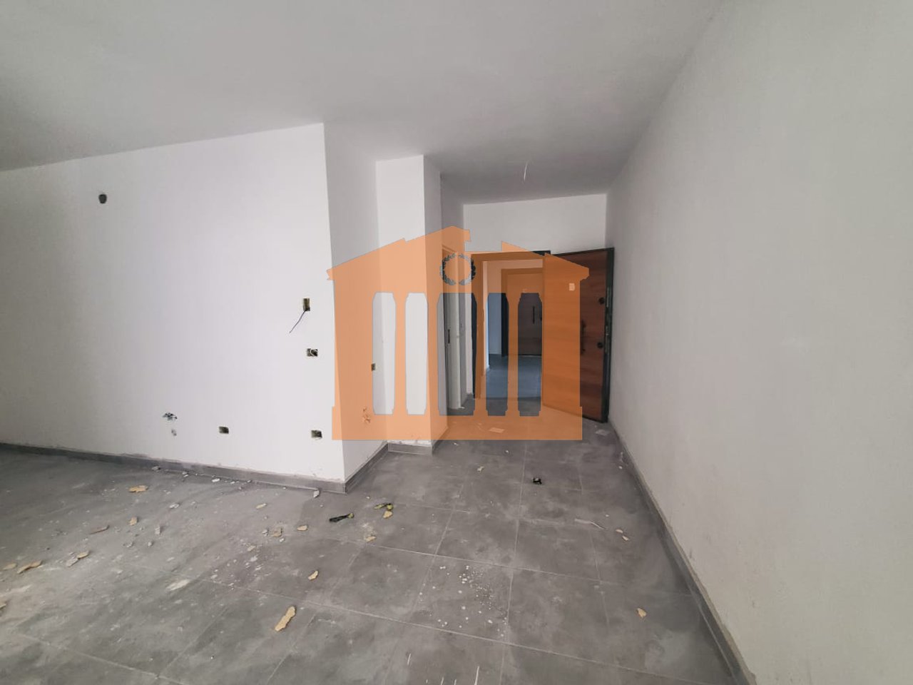 APPARTAMENTO 1+1 NE SPITALLE, DURAZZO IN VENDITA!