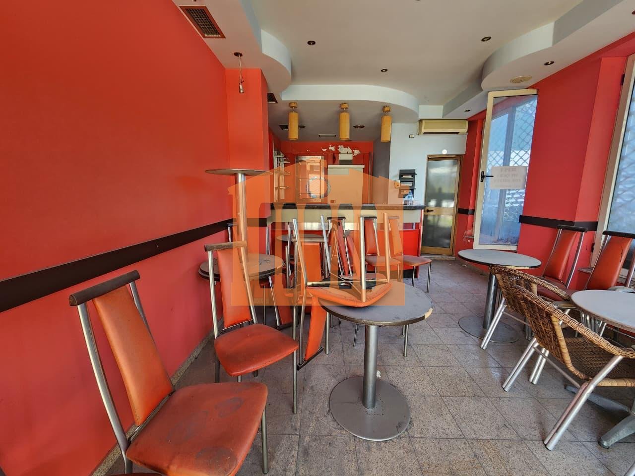 AMBIENT BIZNESI PRANE STATCIONIT TE TRENIT NE DURRES, PER QIRA!