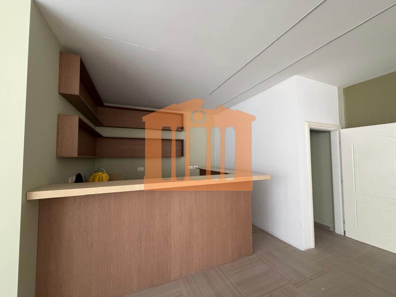 BUSINESS PREMISES ON THE BEACH, DURRES FOR RENT!