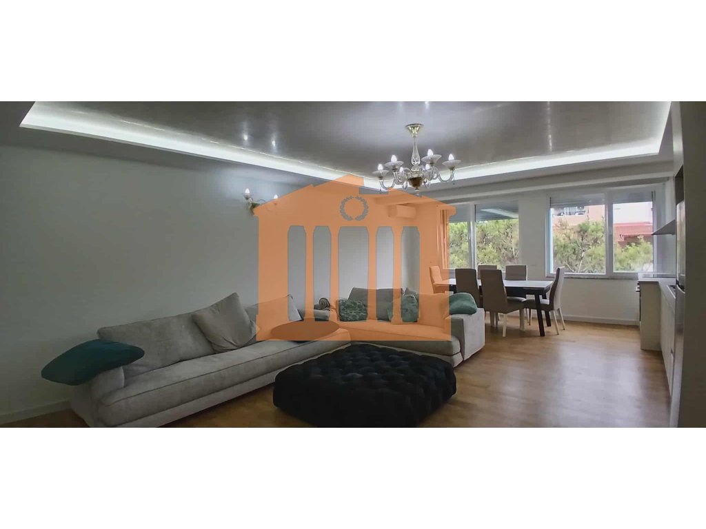 2 bedroom apartment 102 m² Golem, Albania