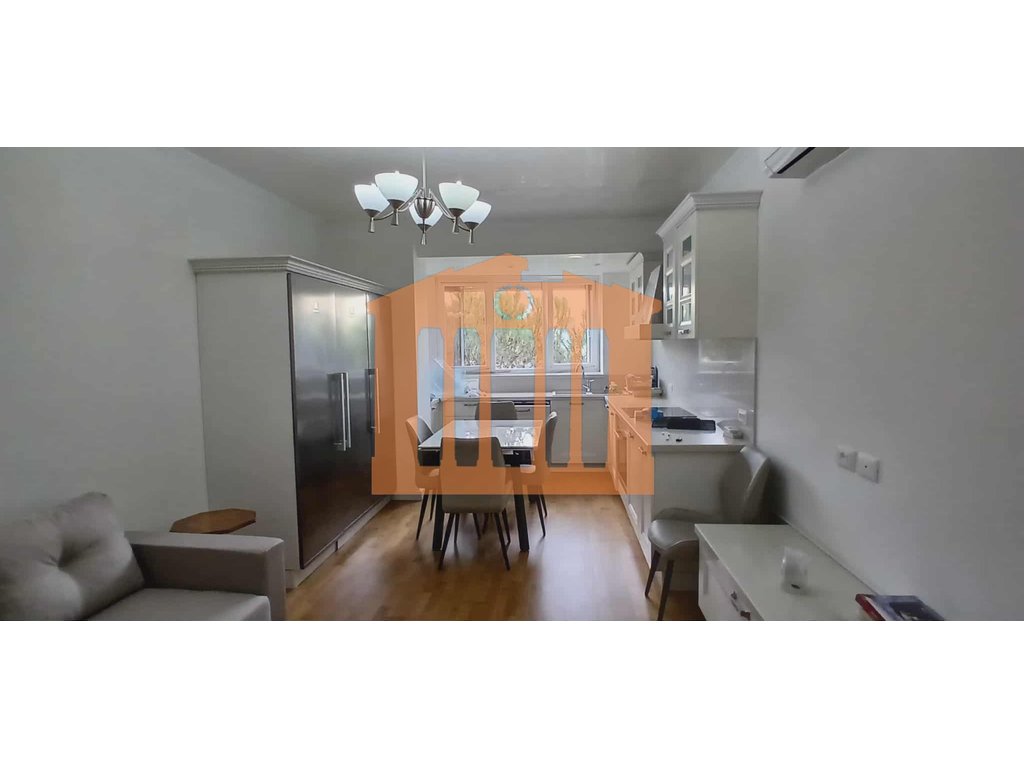 Mieszkanie 3 pokoi 95 m² Golem, Albania