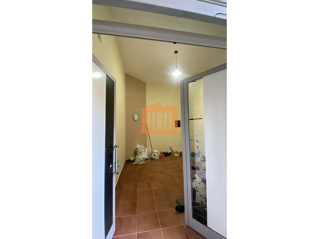 Propiedad comercial 24 m² en Albania, Albania