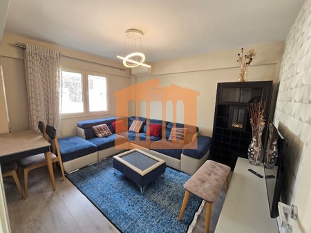 APARTAMENT 2+1 NE QENDER TE DURRESIT PER SHITJE !