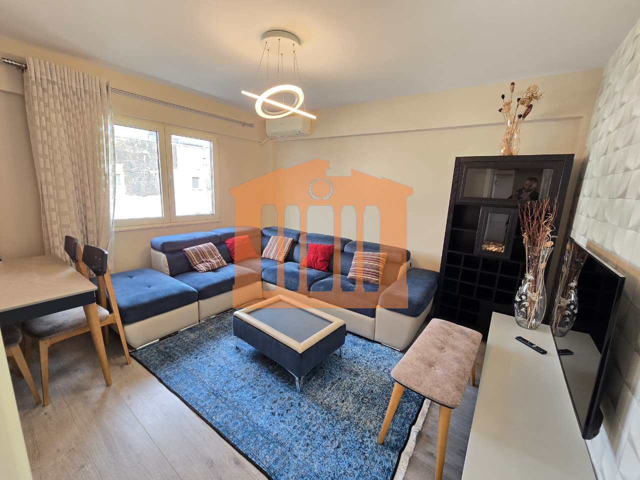 APARTAMENT 2+1 NE QENDER TE DURRESIT PER SHITJE !