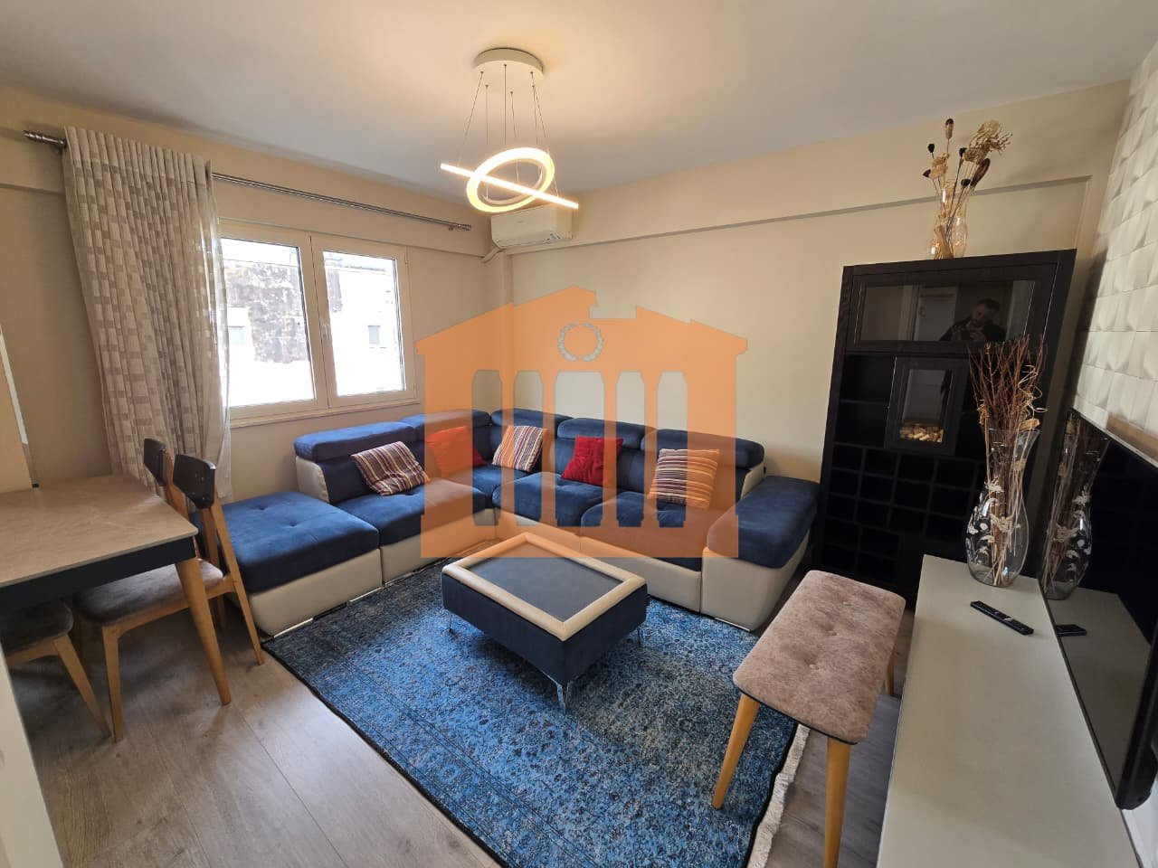 APARTAMENT 2+1 NE QENDER TE DURRESIT PER SHITJE !