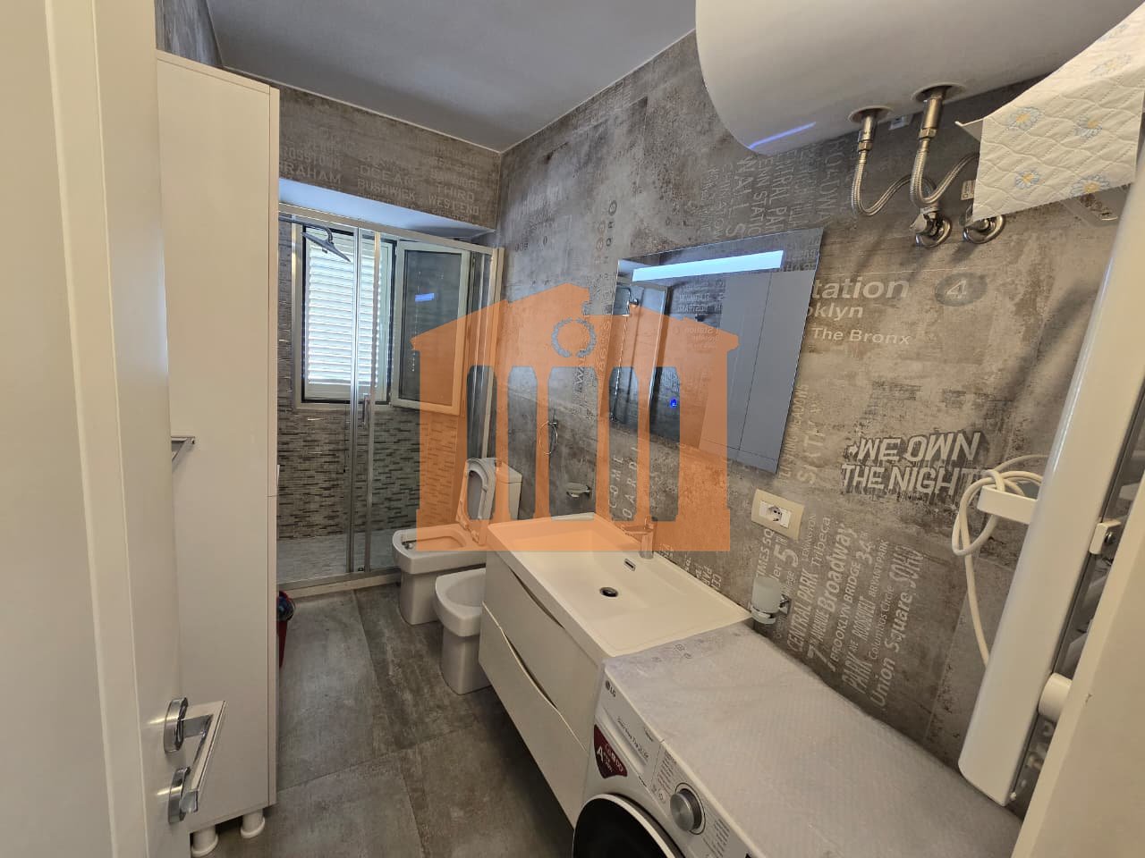 APARTAMENT 2+1 NE QENDER TE DURRESIT PER SHITJE !