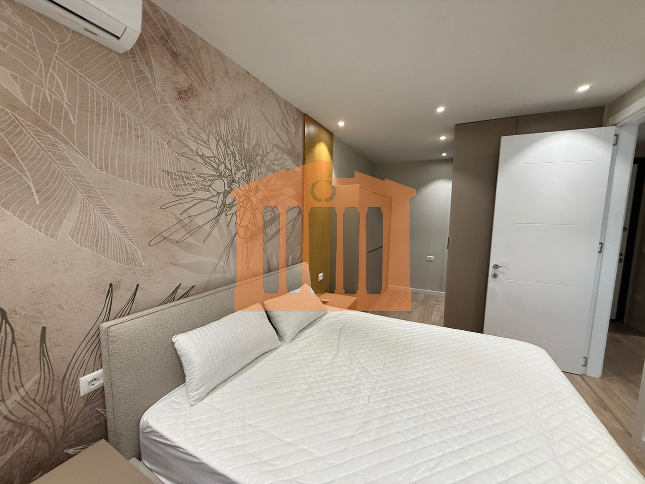 APARTAMENT 1+1 ME GARAZH TE REZIDENCA "WHITE HILL" DURRES , PER QIRA!