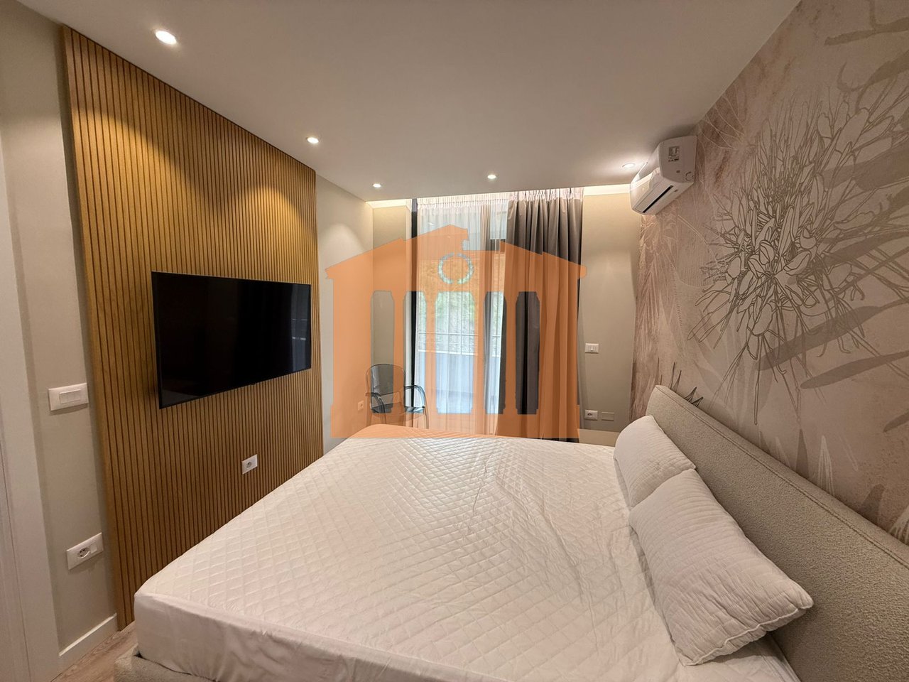 APARTAMENT 1+1 ME GARAZH TE REZIDENCA "WHITE HILL" DURRES , PER QIRA!