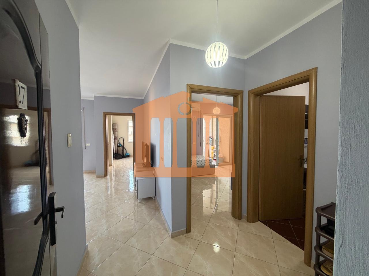 APARTAMENT 2+1 ME PAMJE DETI NE PLAZH, DURRES PER QIRA !