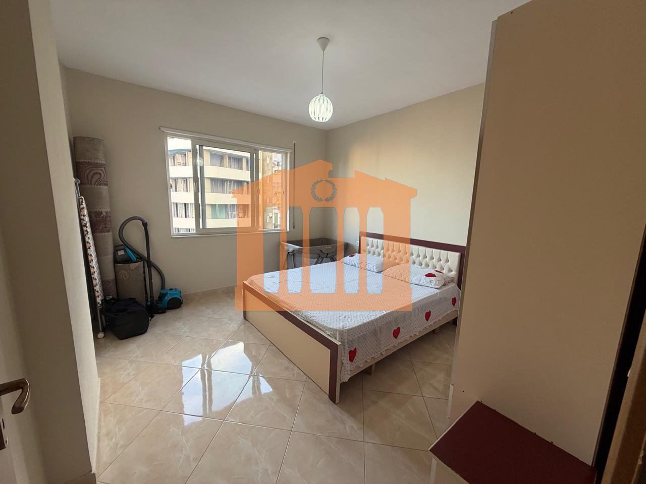 APARTAMENT 2+1 ME PAMJE DETI NE PLAZH, DURRES PER QIRA !