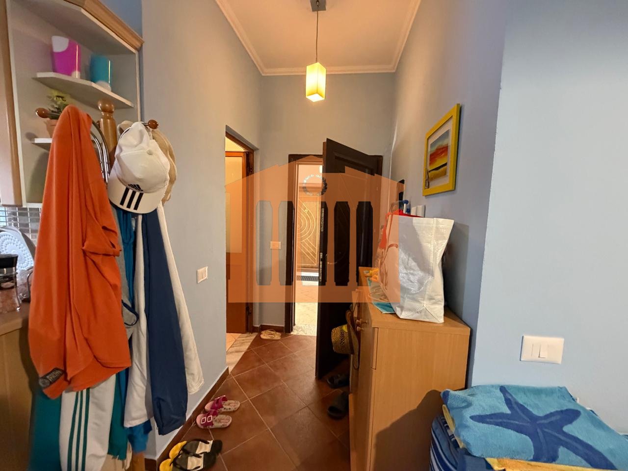 APARTAMENT 1+1 VIJE E PARE ME DETIN NE GOLEM, PER SHITJE !