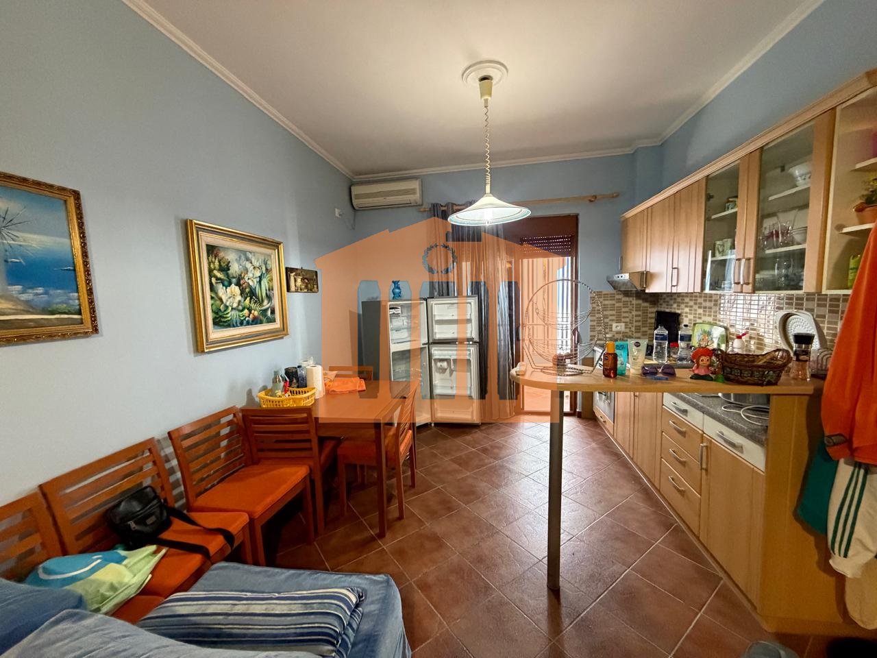 APARTAMENT 1+1 VIJE E PARE ME DETIN NE GOLEM, PER SHITJE !