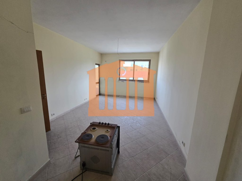 2 bedroom apartment 104 m² Bashkia Durres, Albania