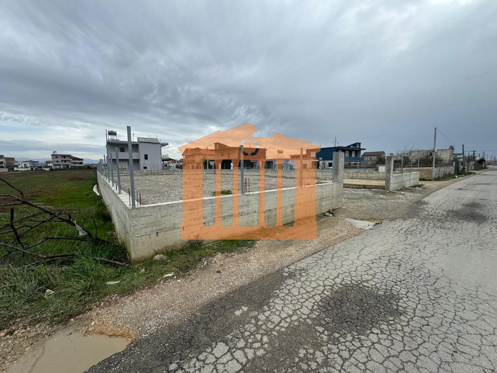 Manufacture 870 m² in Albania, Albania