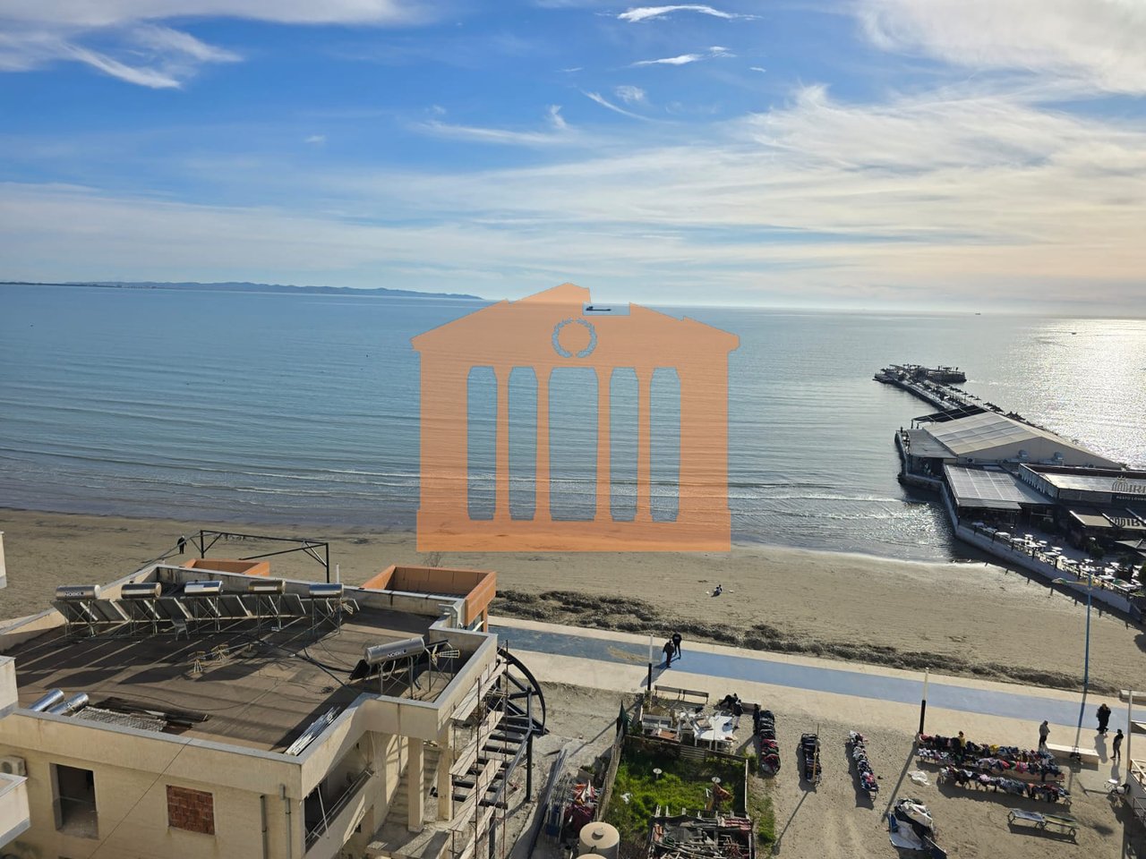 APARTAMENT 2+1 ME PAMJE DETI NE PLAZH, DURRES PER SHITJE !