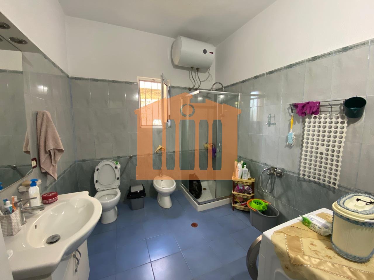 SHTEPI PRIVATE 2 KATESHE PER SHITJE NE DURRES!