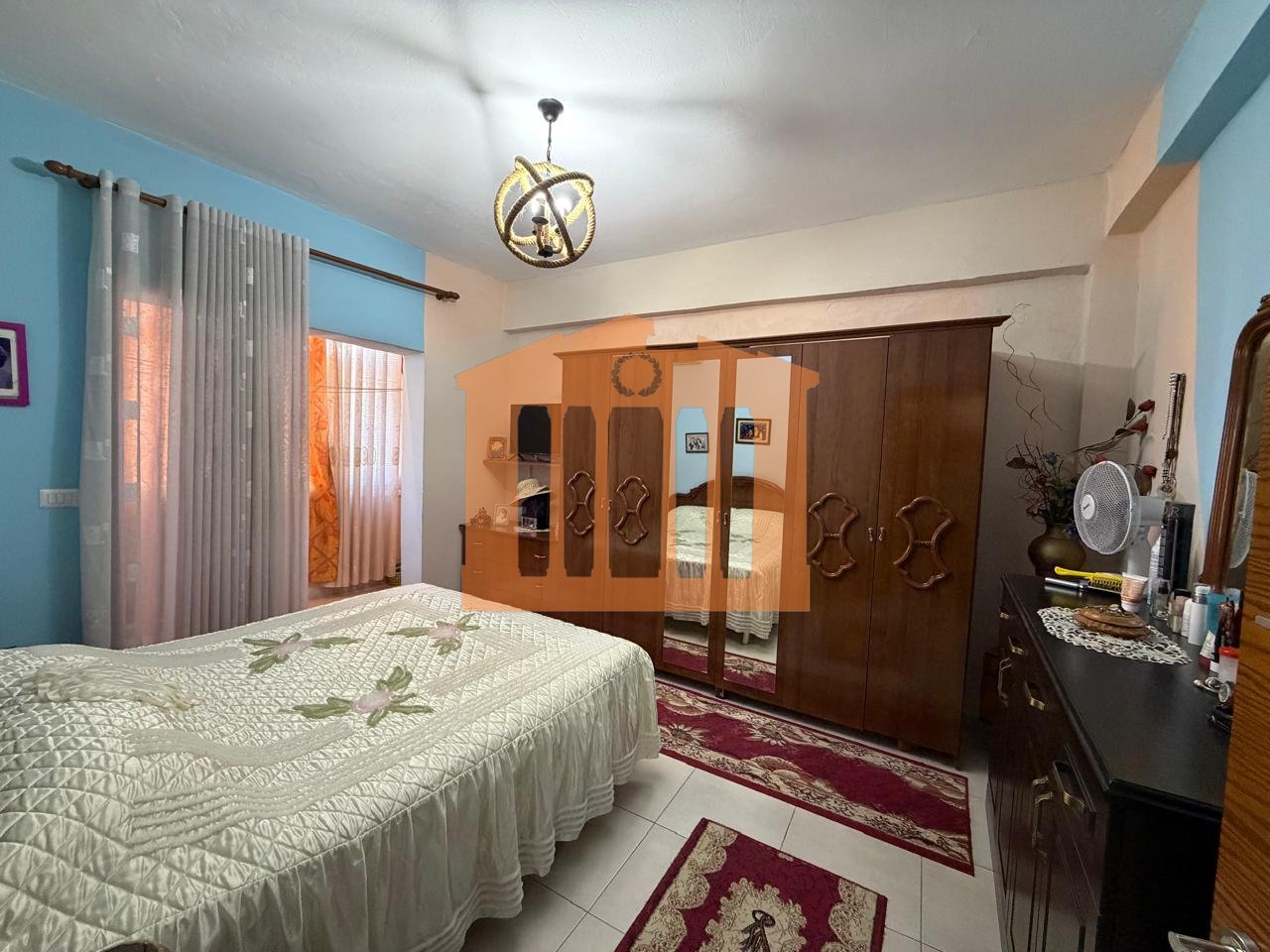 APARTAMENT 2+1+DEPO, STADIUMI,DURRES PER SHITJE!