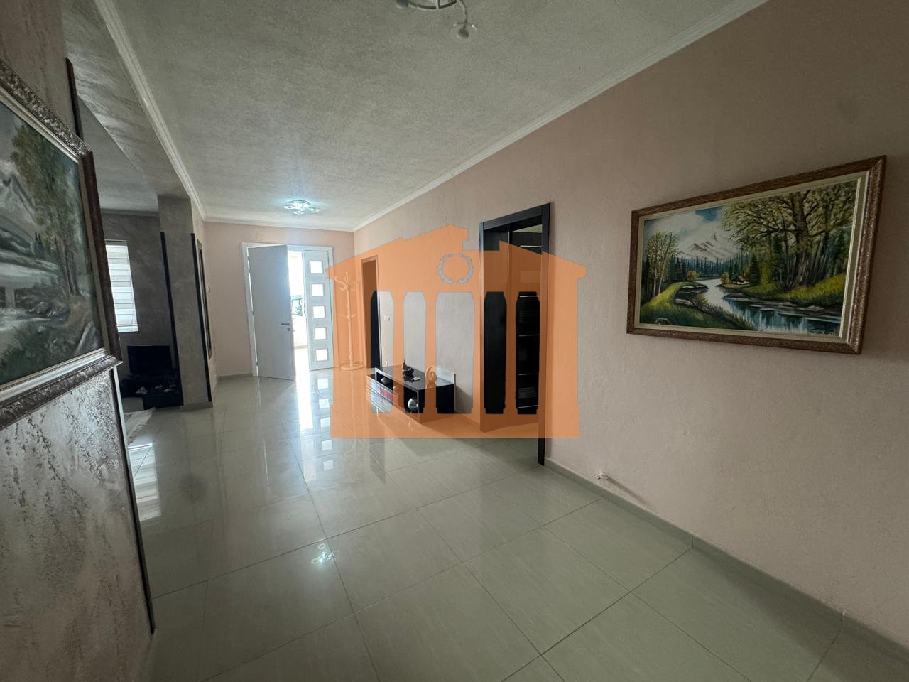 APARTMENT 3+1+2+ STORAGE NEAR THE HOSPITAL, DURRES FOR RENT!