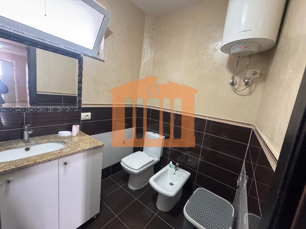 APARTMENT 3+1+2+ STORAGE NEAR THE HOSPITAL, DURRES FOR RENT!