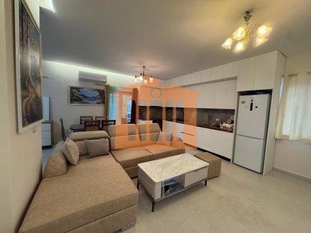 APARTAMENT 2+1 NE ISH-KENETE NE DURRES PER QIRA !