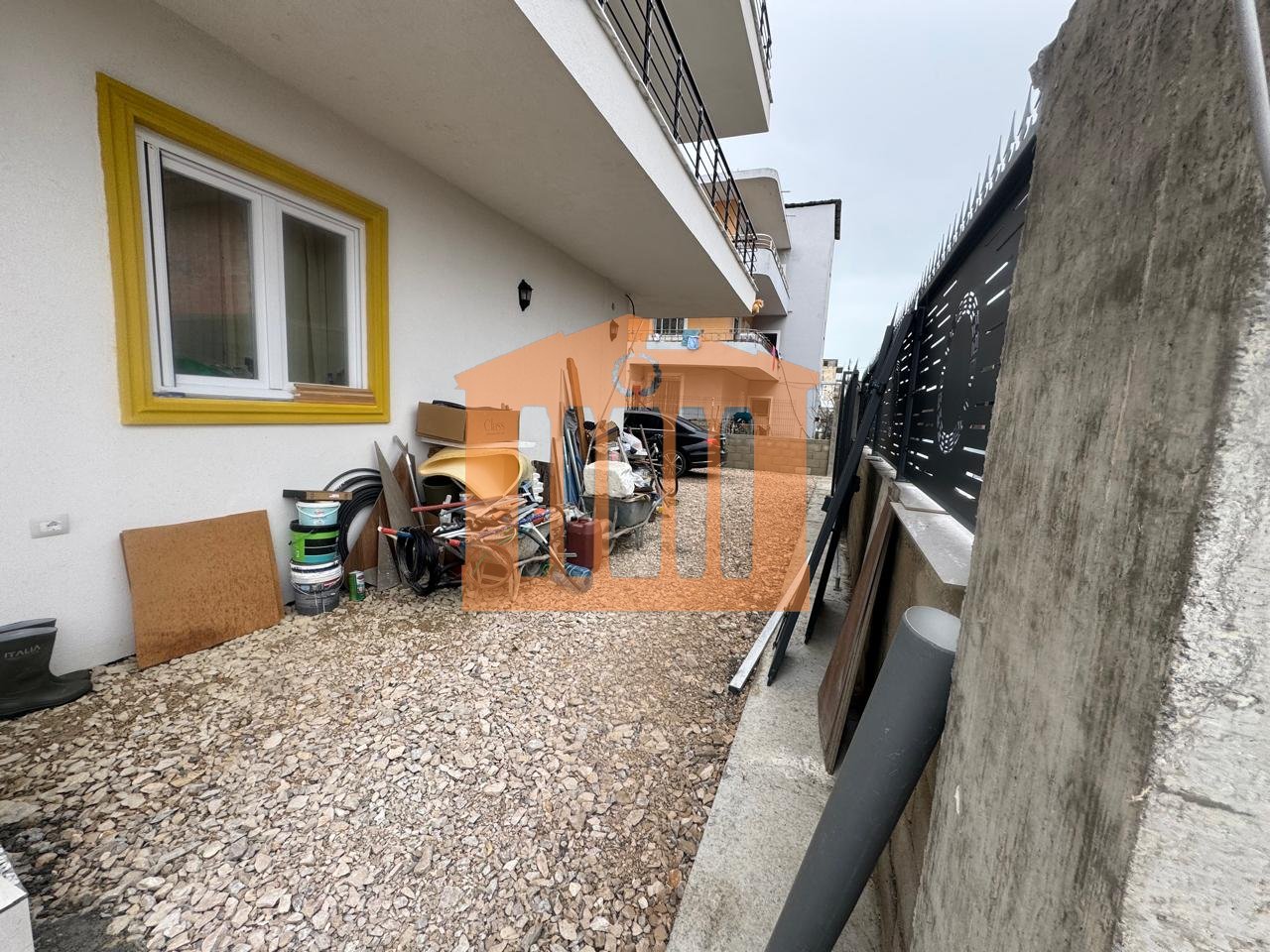 APARTAMENT 2+1 NE ISH-KENETE NE DURRES PER QIRA !