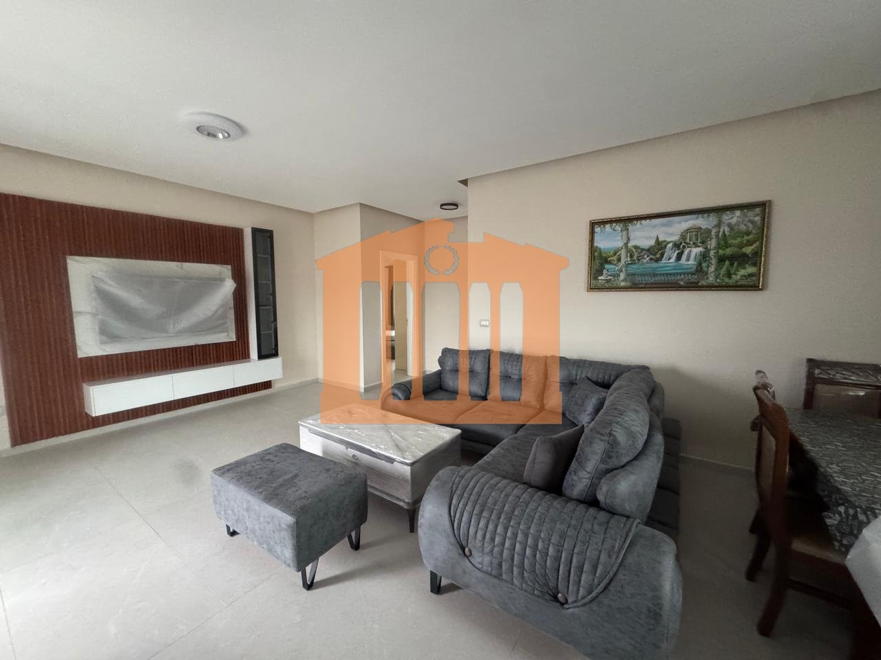 APARTAMENT 2+1 NE ISH-KENETE NE DURRES PER QIRA !