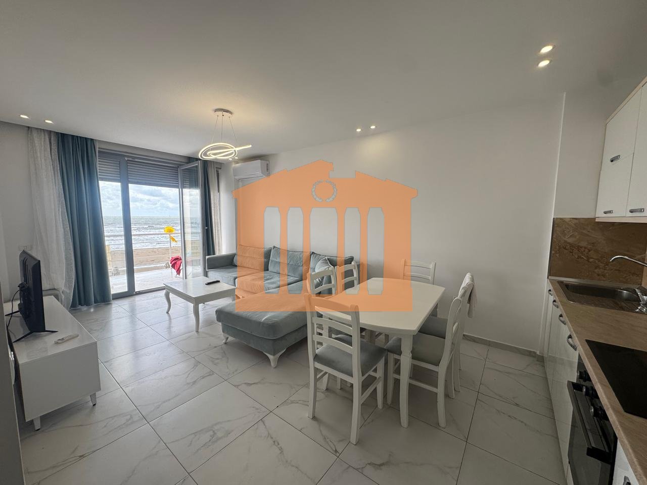 APARTMENT 2+1 WITH SEA VIEW ON THE BEACH, DURRES FOR RENT!