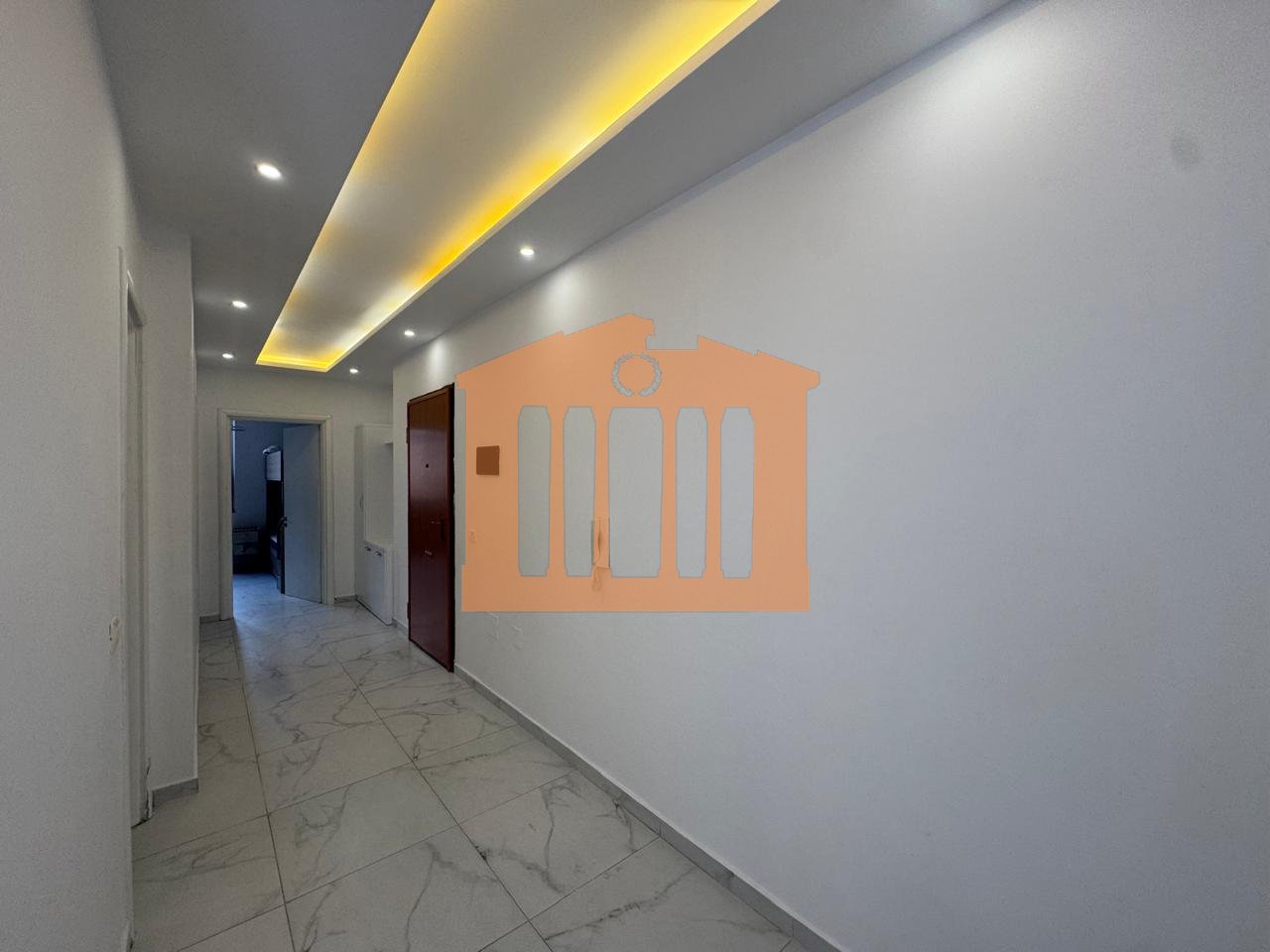 APARTMENT 2+1 WITH SEA VIEW ON THE BEACH, DURRES FOR RENT!