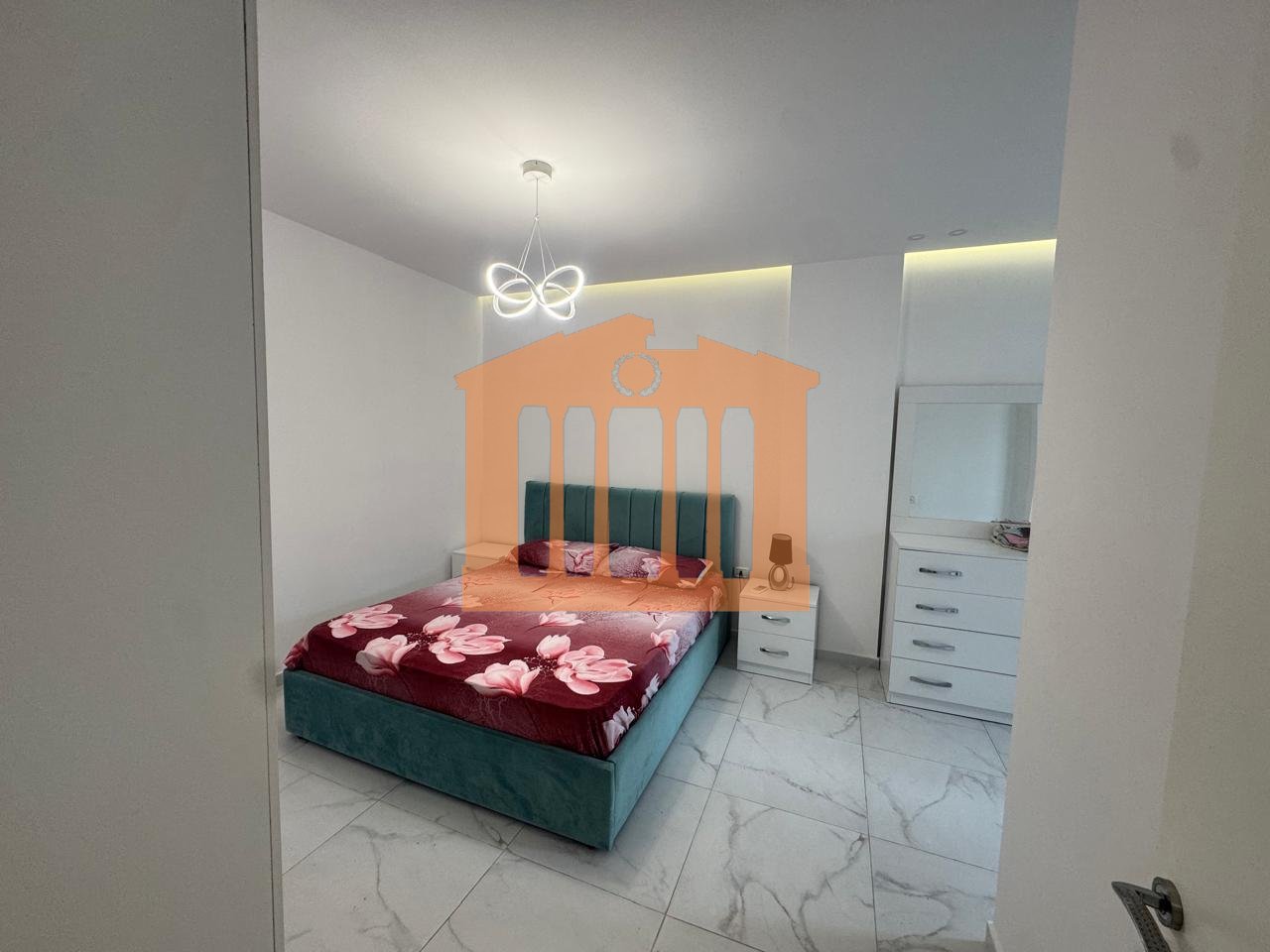 APARTMENT 2+1 WITH SEA VIEW ON THE BEACH, DURRES FOR RENT!