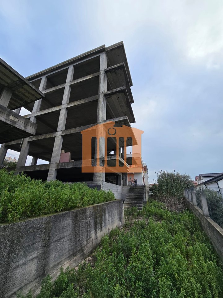 GODINE 5 KATESHE NE ARAPAJ PER SHITJE !