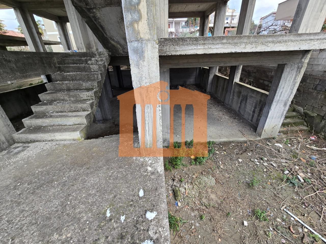 GODINE 5 KATESHE NE ARAPAJ PER SHITJE !