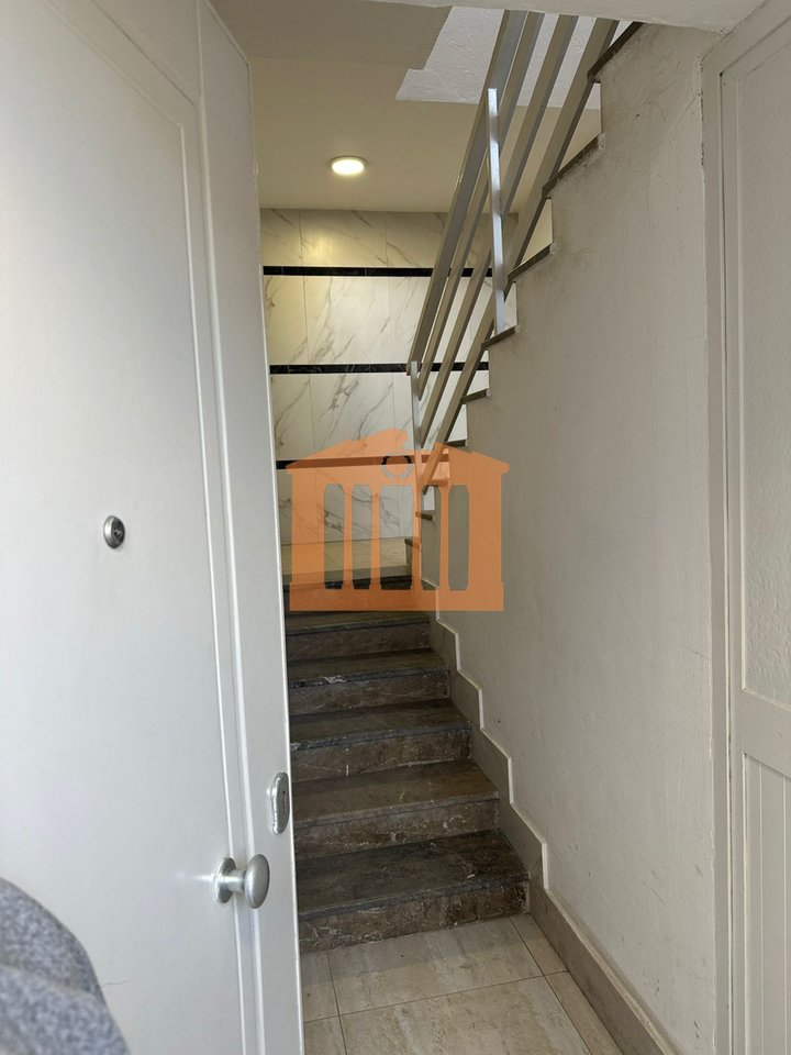 APARTAMENT 2+1+2 NE PLAZH DURRES, PER QIRA!