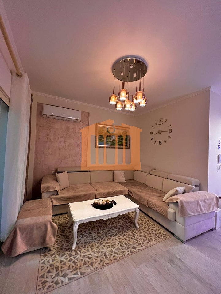 APARTAMENT 2+1+2 TEK PERLA RESIDENCE PER SHITJE !