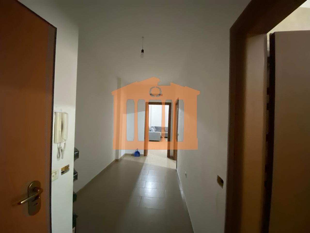 APPARTAMENTO 2+1 CON VISTA MARE SULLA SPIAGGIA, DURAZZO IN AFFITTO!