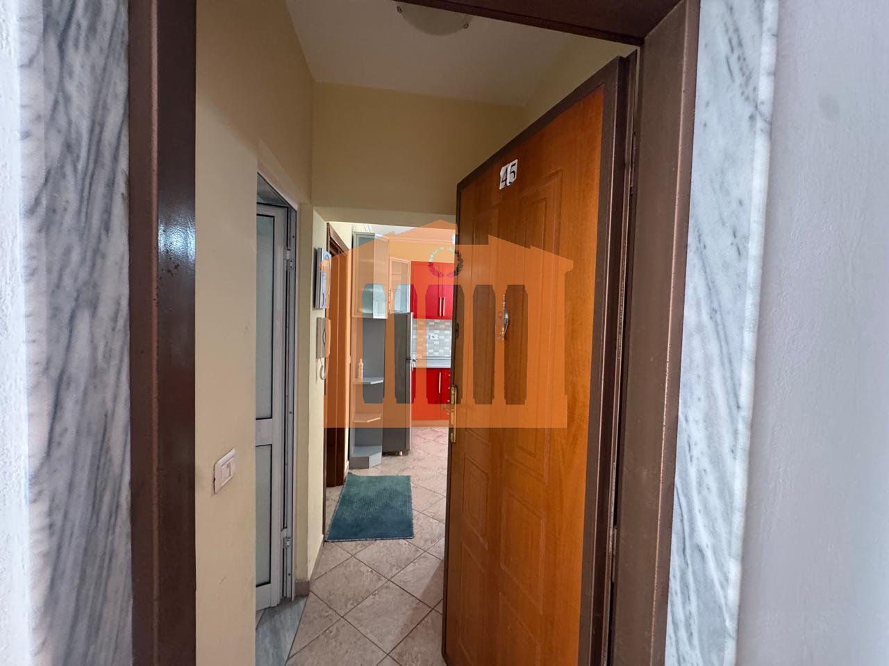 APARTAMENT 2+1+2+GARAZH TEK SHKEMBI I KAVAJES, PER SHITJE !