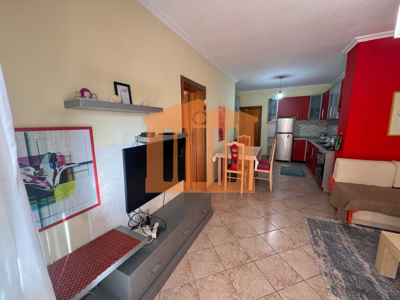 APARTAMENT 2+1+2+GARAZH TEK SHKEMBI I KAVAJES, PER SHITJE !