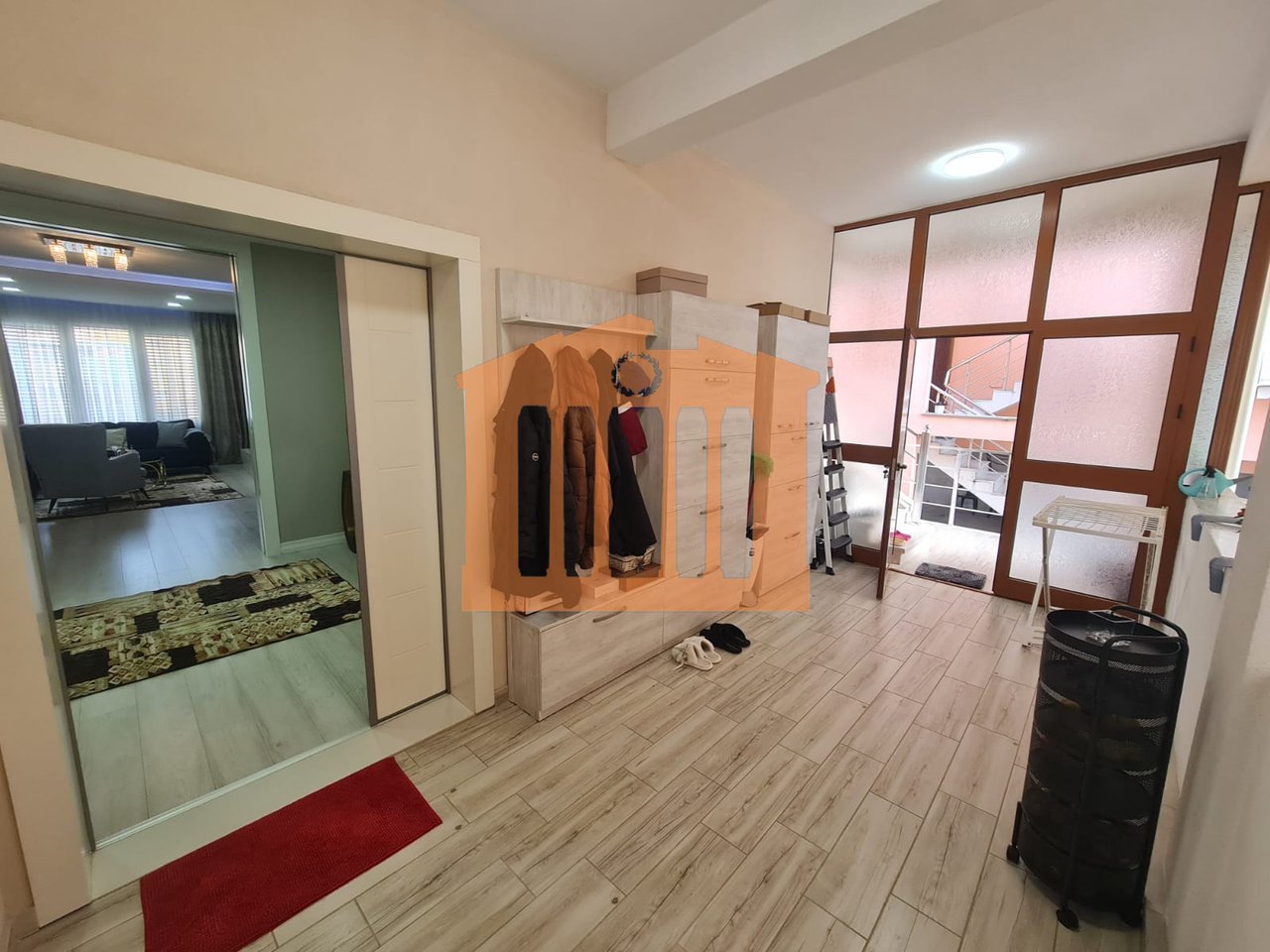 2 KATE TE NJE VILE NE DURRES PER SHITJE !