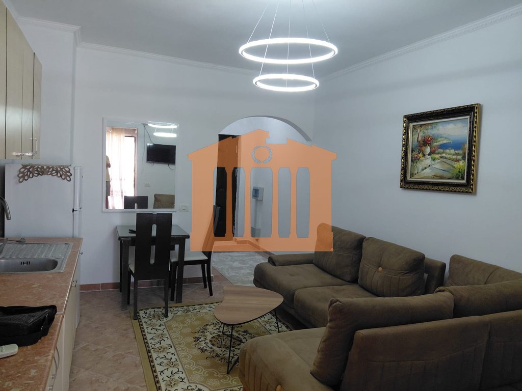 Apartment for rent in prane shkolles "2 Gjelat" ne Durres.