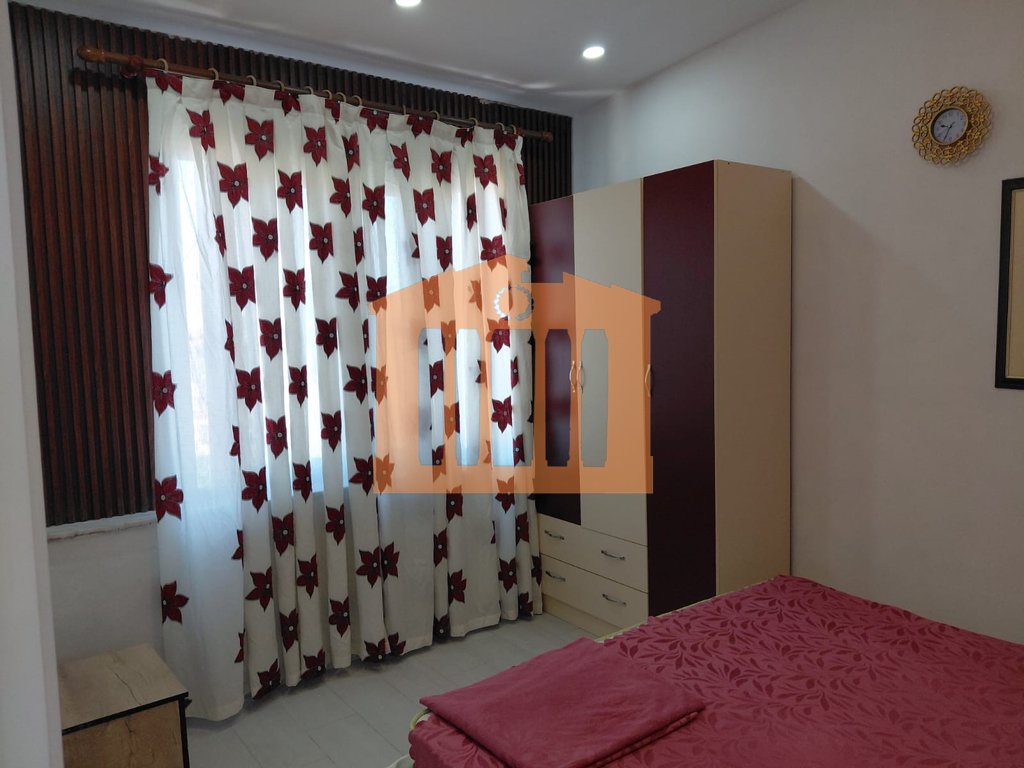 Apartment for rent in prane shkolles "2 Gjelat" ne Durres.