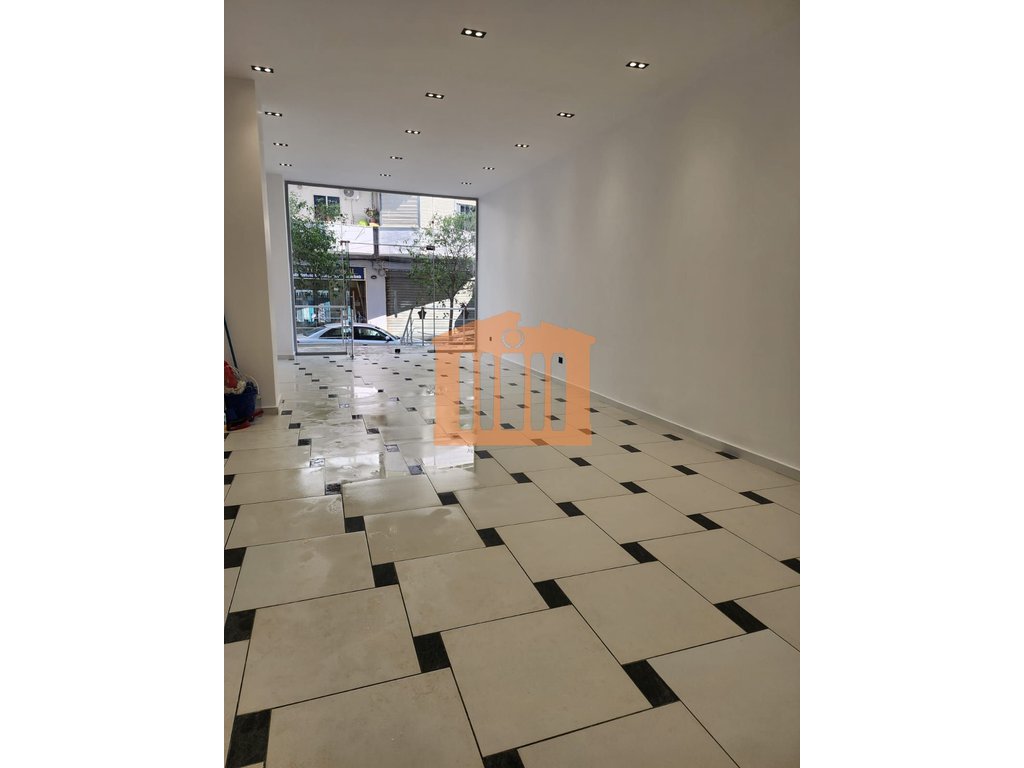 Commercial unit for sale in Plazh Iliria lagjja 13 Plazh Durres.