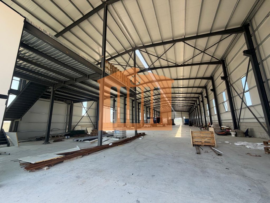 Warehouse / hall for rent in Sektor Rinia, Durres