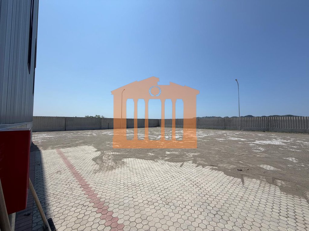 Warehouse / hall for rent in Sektor Rinia, Durres