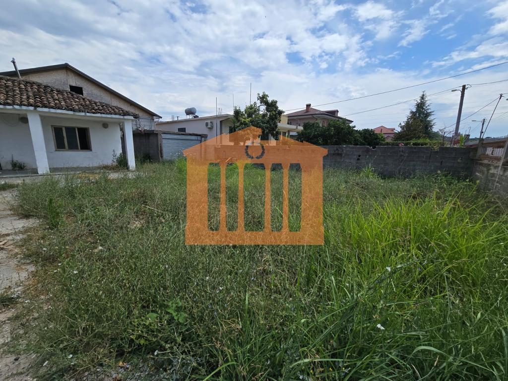 Land 2 000 m² Pejze, Albania