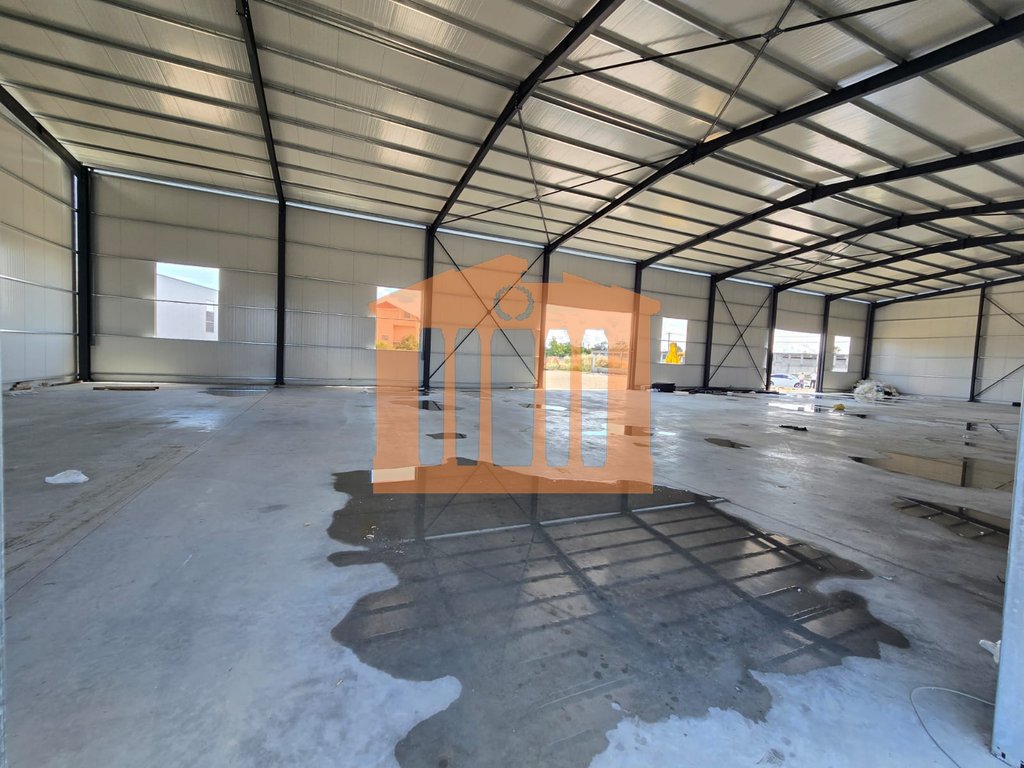 Warehouse / hall for rent in Xhafzotaj-Fllake, Durres
