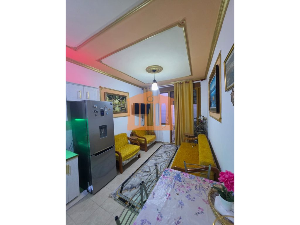 Apartment for sale in Prane hotel Adriatik