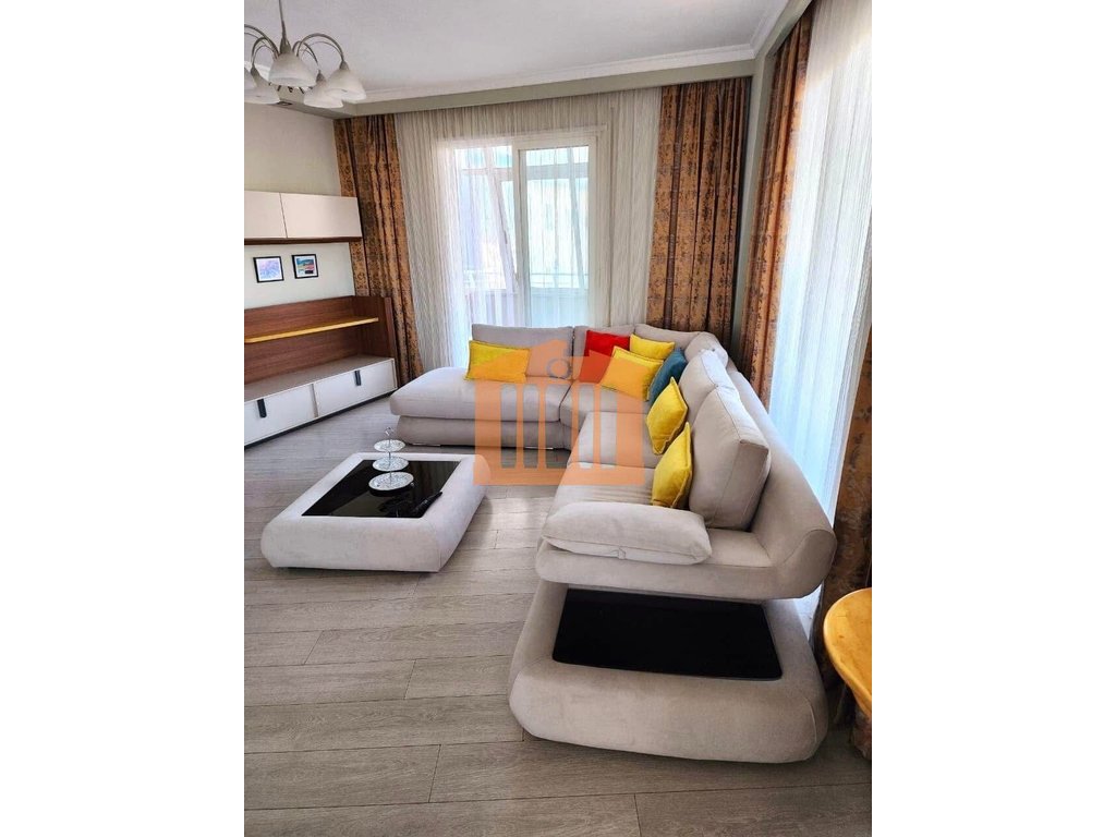 Apartment for rent in Rruga e Portit Durres.