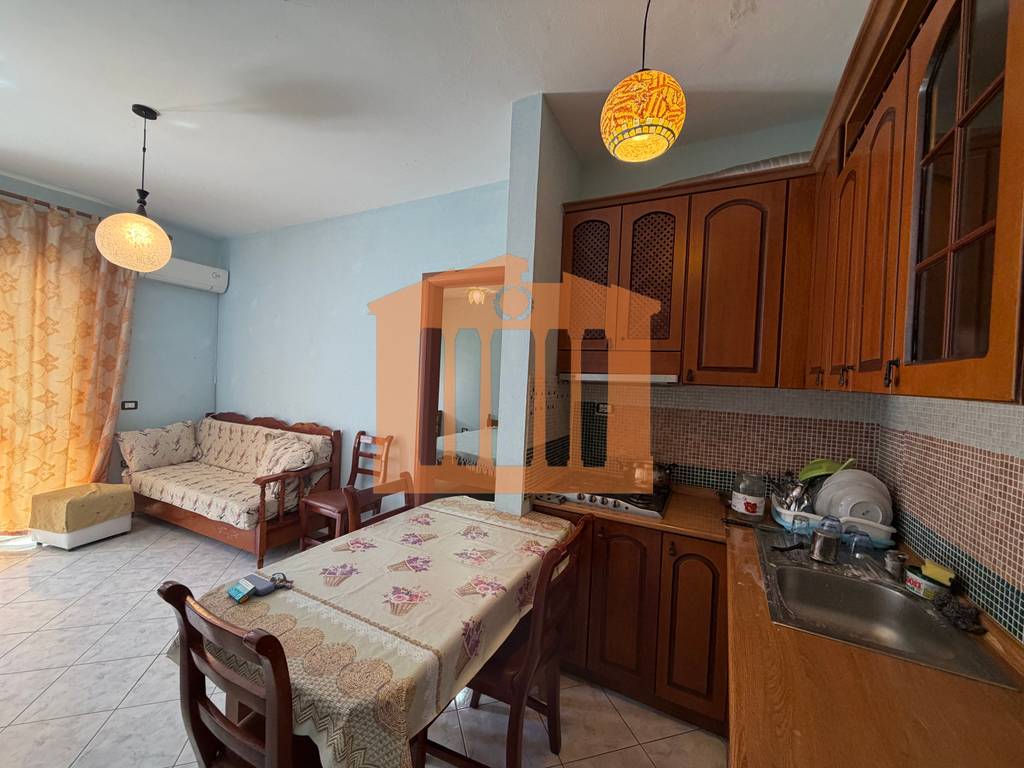 Apartment for sale in Rruga Kristal, Golem